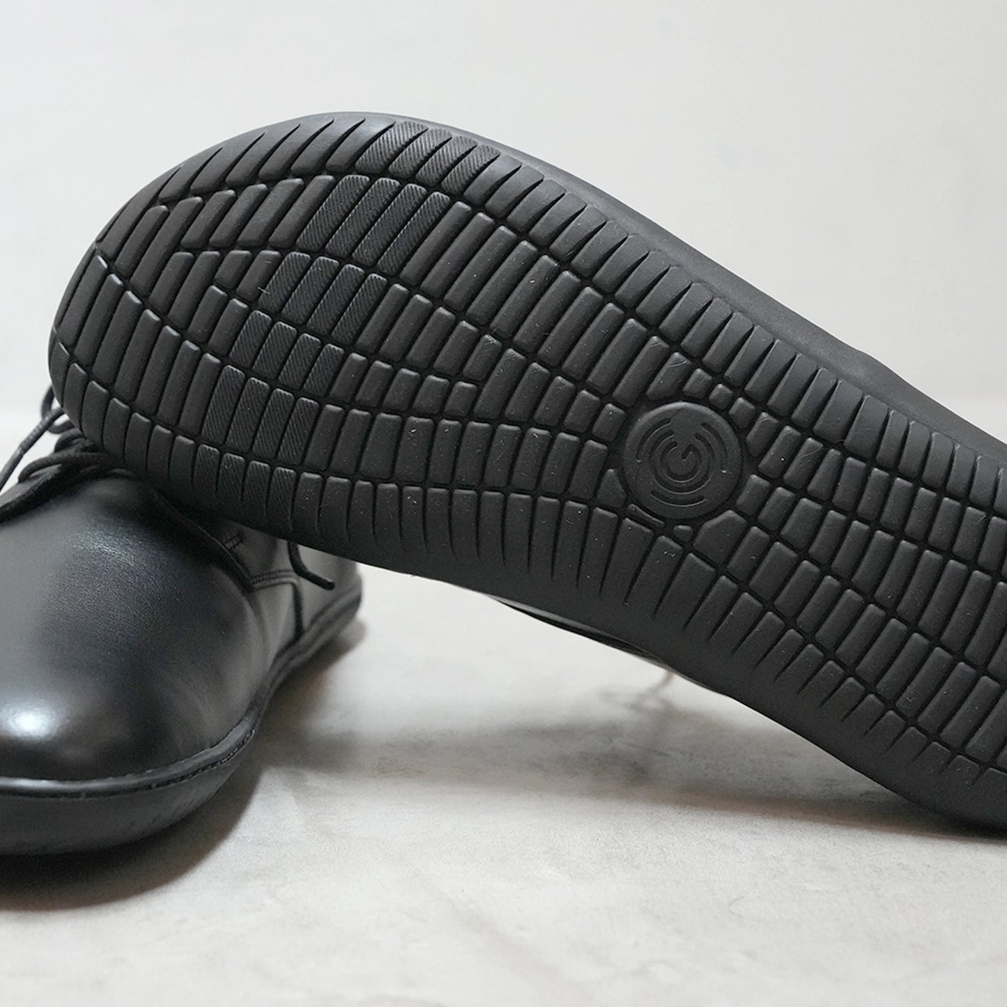 【GROUNDIES】 グラウンディーズ men's Palermo Barefoot+ "Black"