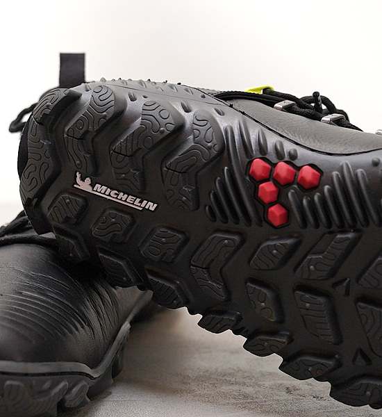 【VIVOBAREFOOT】ヴィヴォ ベアフット women's Magna Forest ESC "Obsidian×Lime"