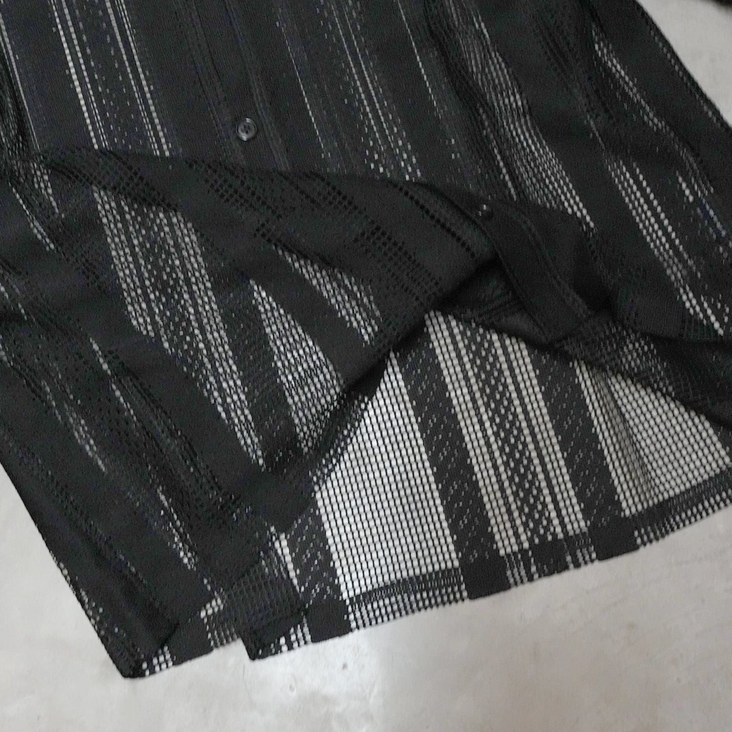 【South2 West8】サウスツーウエストエイト men's V-Neck Cardigan - Poly Lace Jq. "Black"