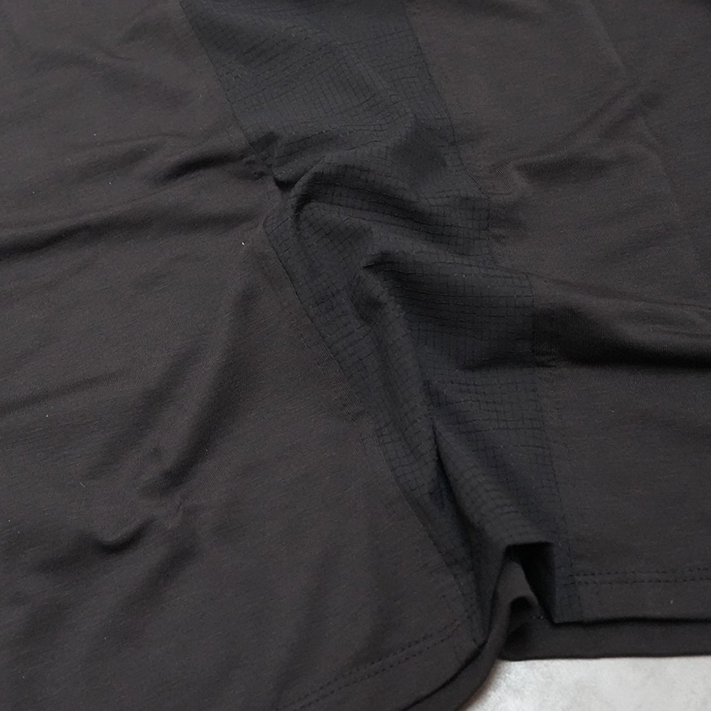 【Rab】ラブ women's Rivelin Crop Tee "2Color" ※ネコポス可