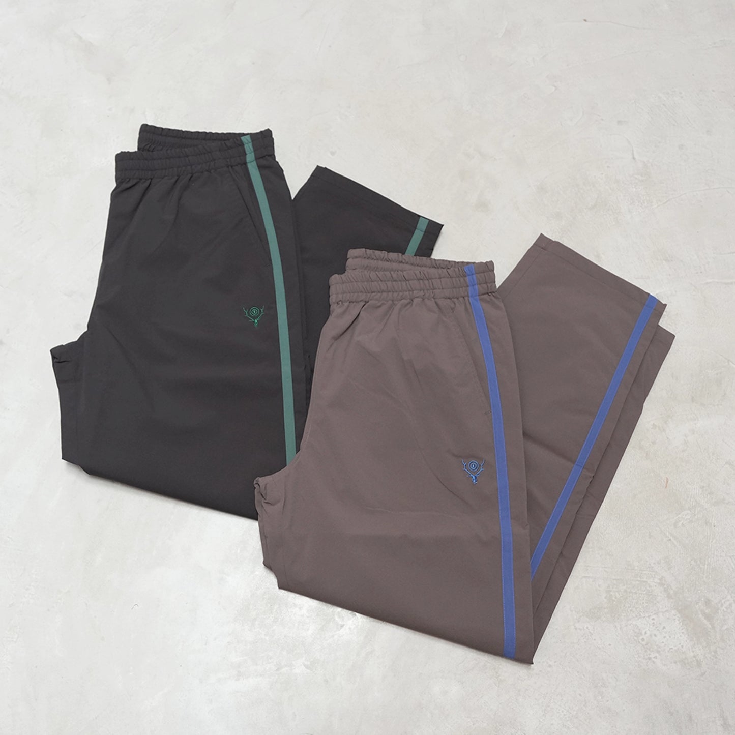 【South2 West8】サウスツーウエストエイト Side Line Zipped Trail Pant - PE Ripstop "2Color"