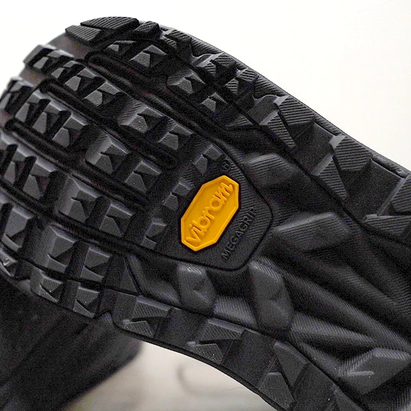 【ALTRA】アルトラ women's Olympus 6 Hike Mid GTX "Black"
