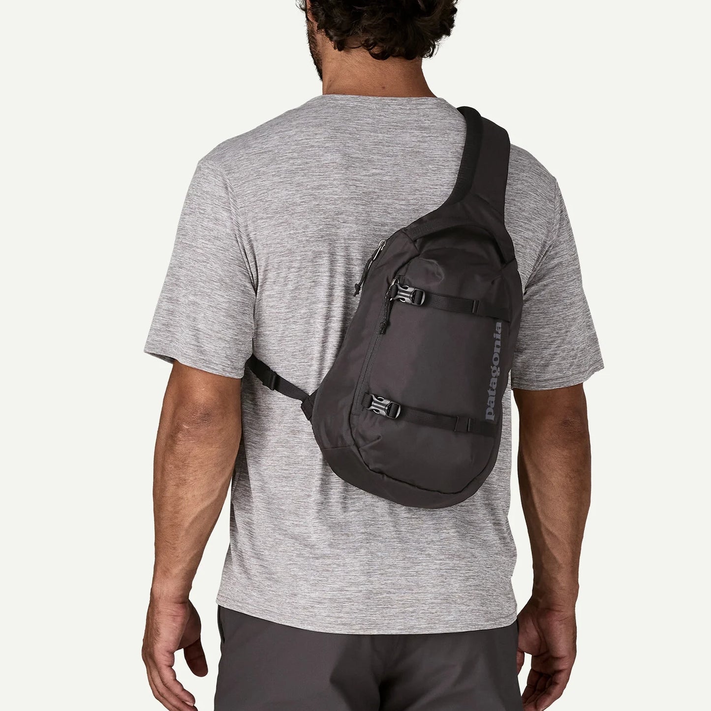 【patagonia】 パタゴニア Atom Sling 8L ”Black”