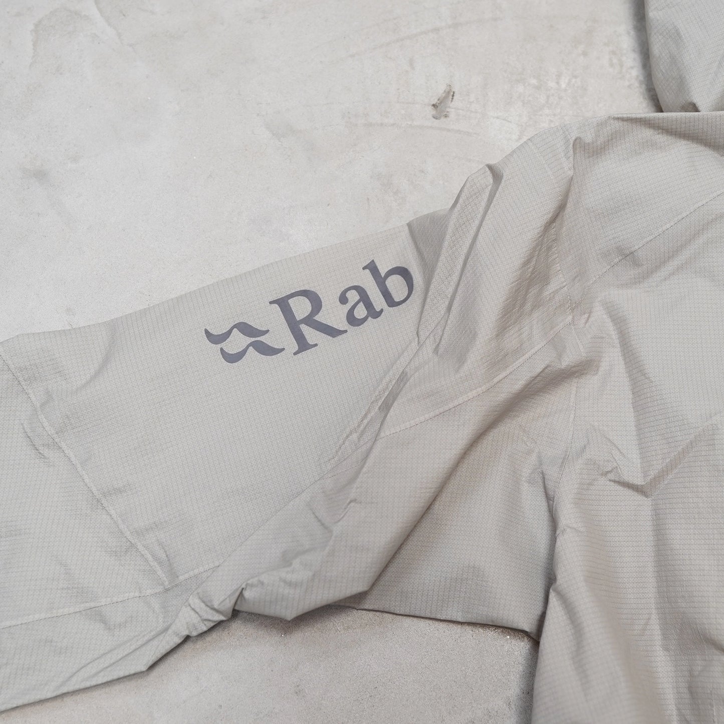 【Rab】ラブ women's Phantom Jacket "2Color"