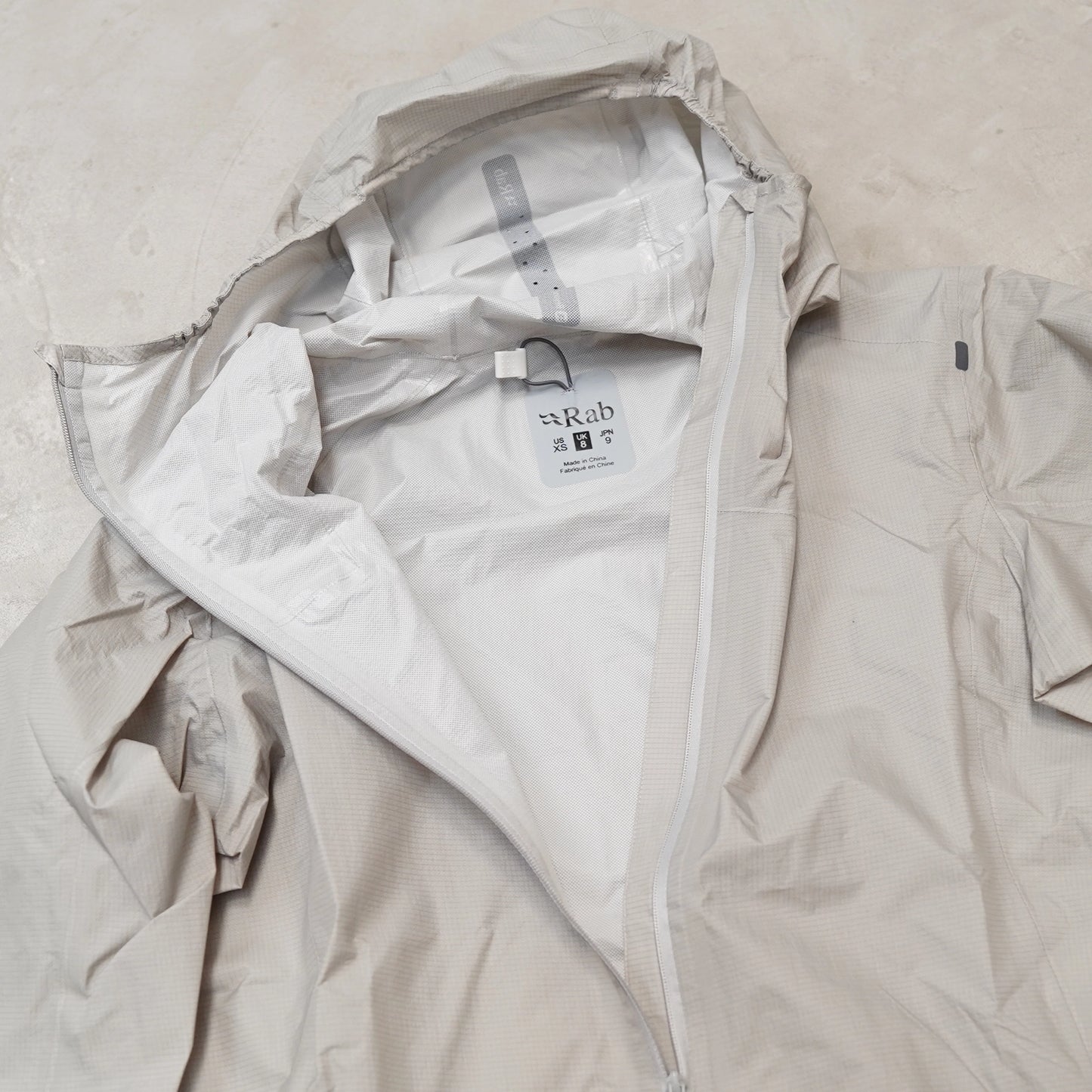 【Rab】ラブ men's Phantom Jacket "2Color"