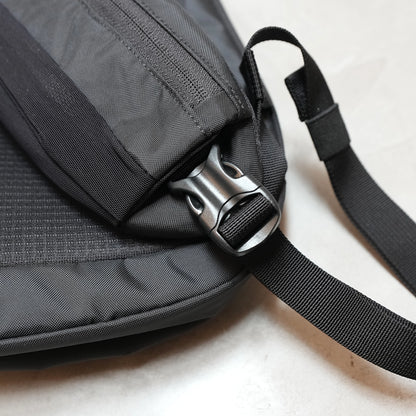 【patagonia】 パタゴニア Atom Sling 8L ”Black”