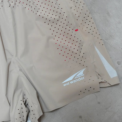 【and wander】アンドワンダー Altra × and wander ventilation short pants "2Color"