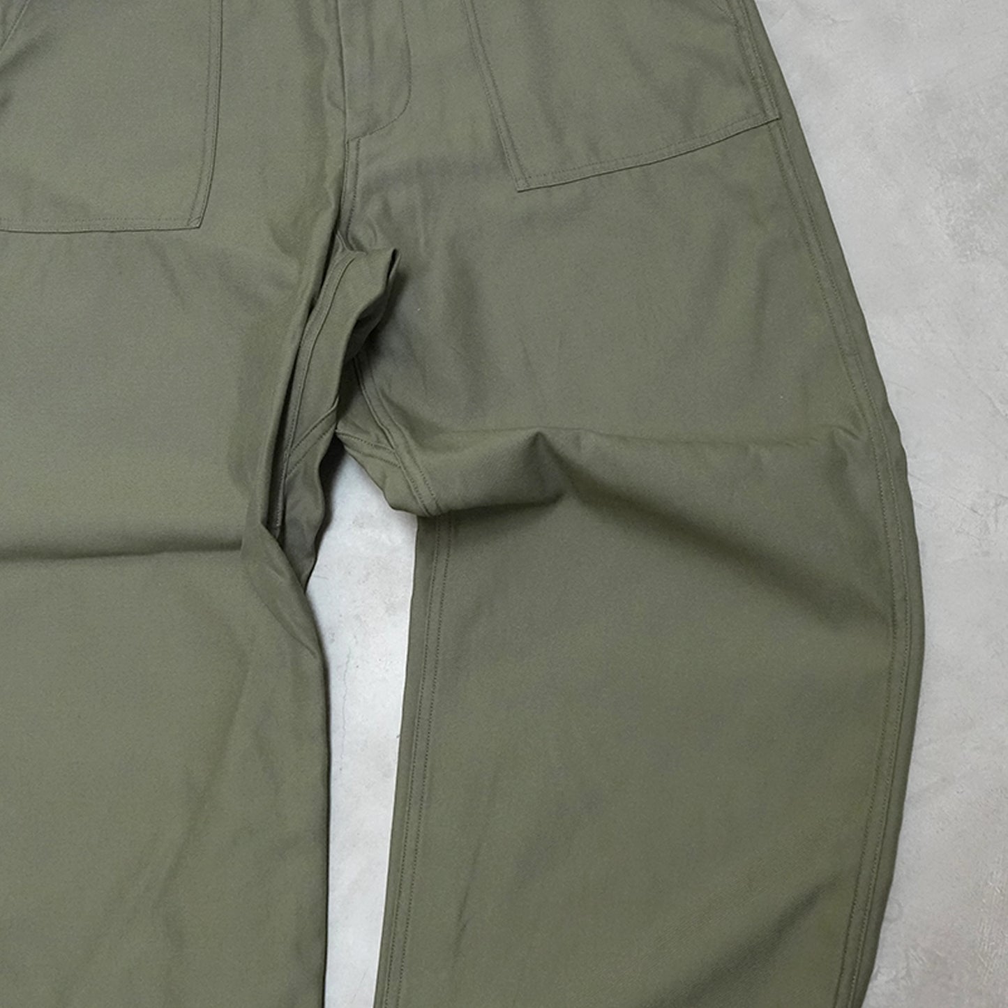 【nanamica】ナナミカ men's Wide Baker Pants "Khaki"