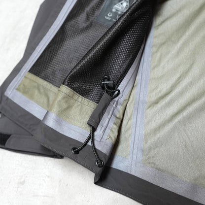 【ROARK RUN AMOK】ロアークランアモック men's Shield Rain Jacket "Onyx"