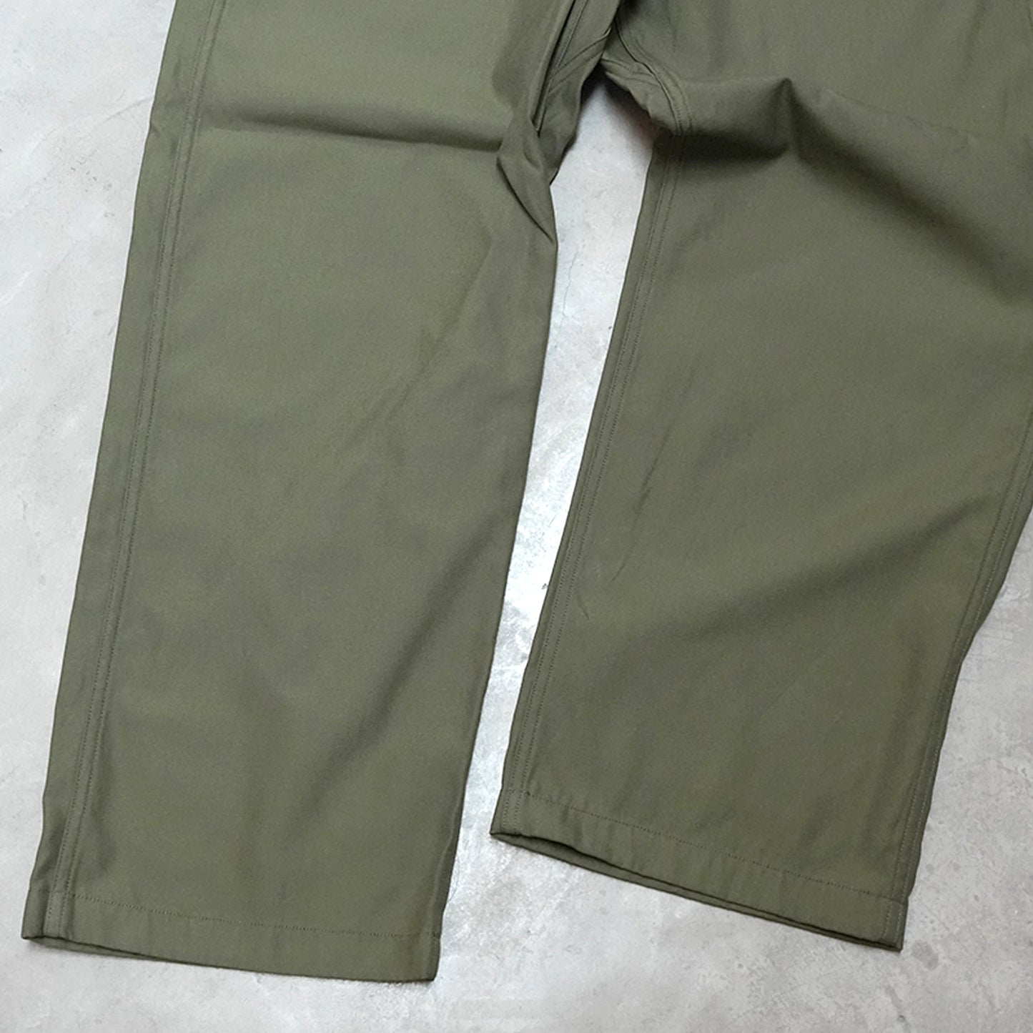 【nanamica】ナナミカ men's Wide Baker Pants "Khaki"