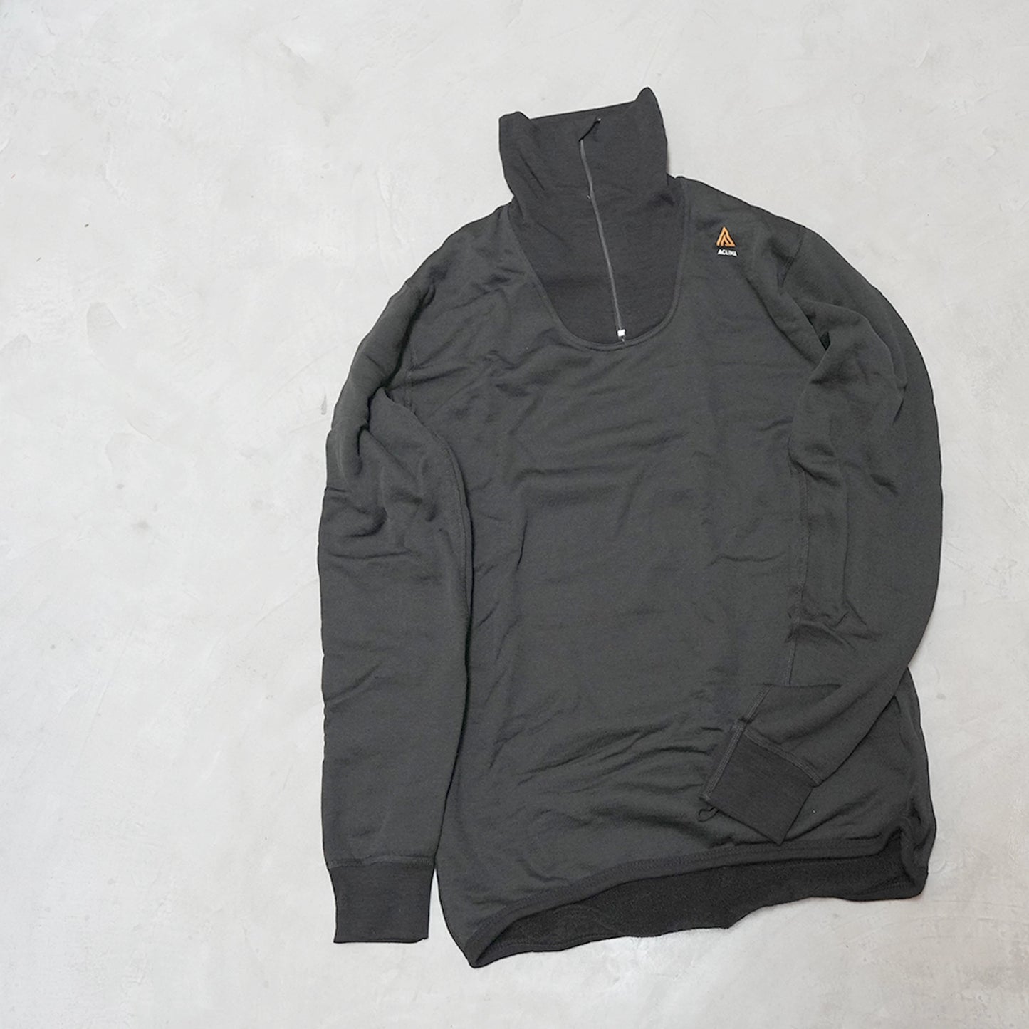 【ACLIMA】アクリマ men's Hotwool Polo Zip "Jet Black"