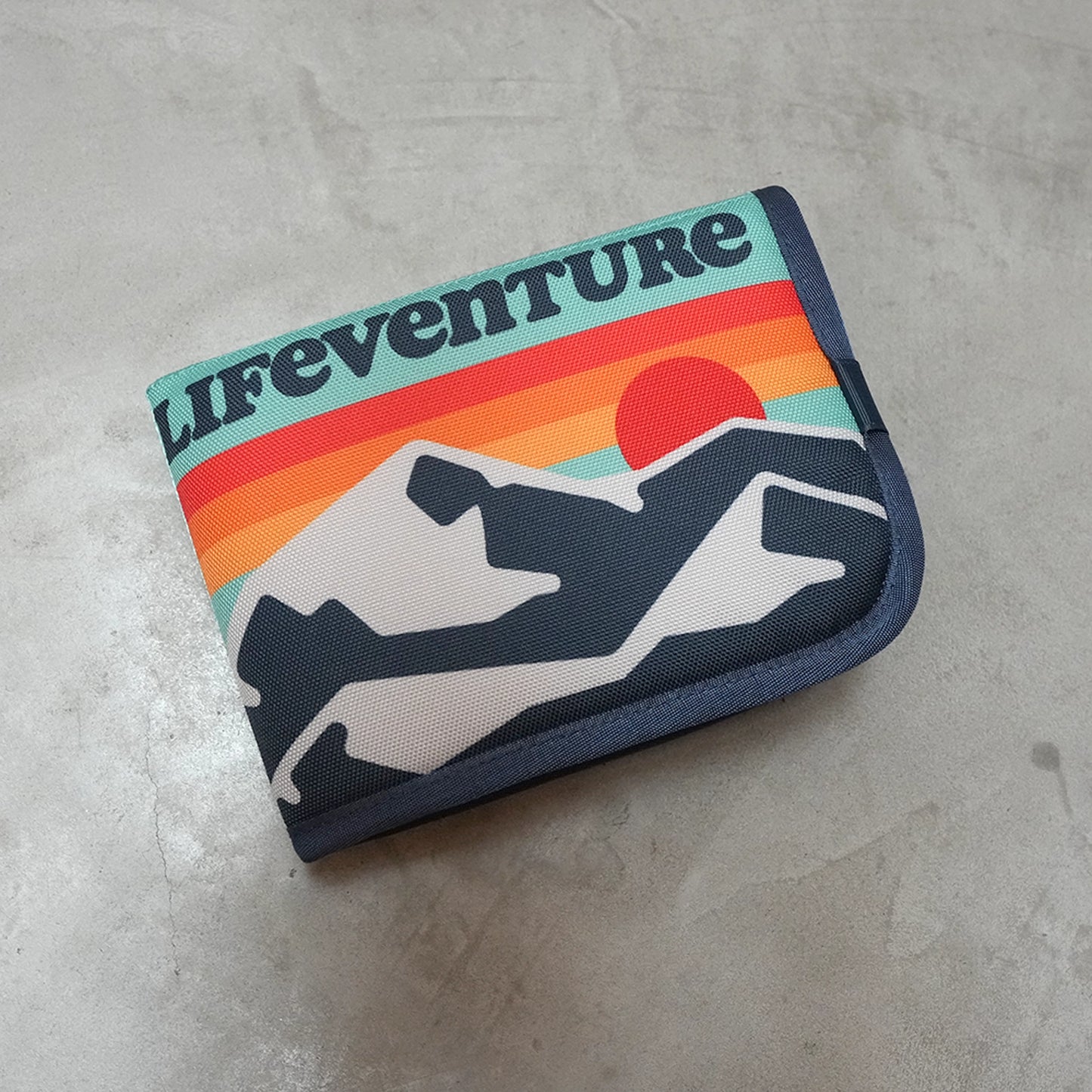 【LIFEVENTURE】ライフベンチャー Sit Mat Retro
