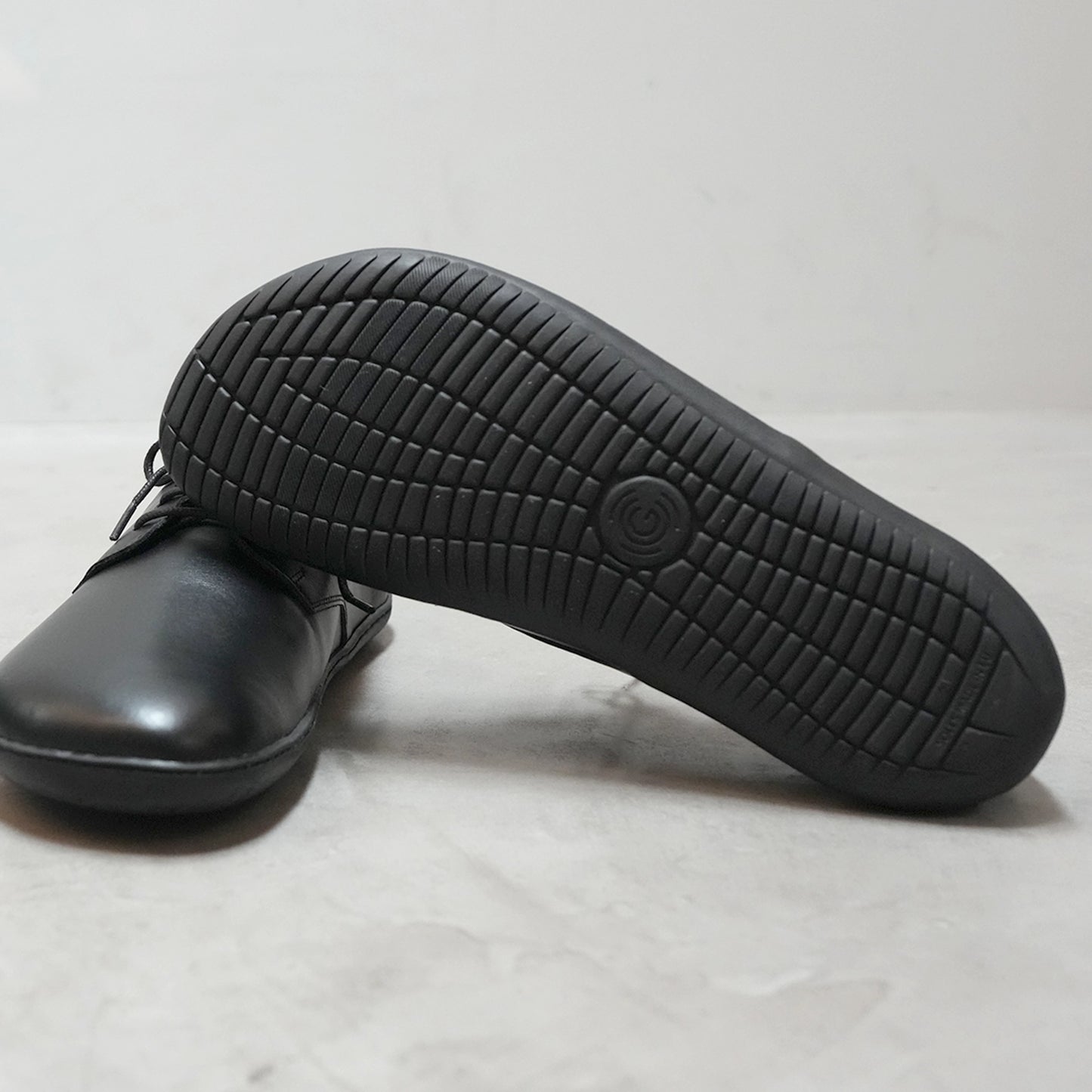 【GROUNDIES】 グラウンディーズ men's Palermo Barefoot+ "Black"