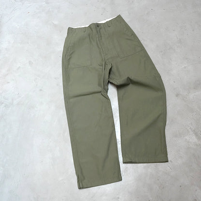 【nanamica】ナナミカ men's Wide Baker Pants "Khaki"