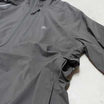 【ROARK RUN AMOK】ロアークランアモック men's Shield Rain Jacket "Onyx"