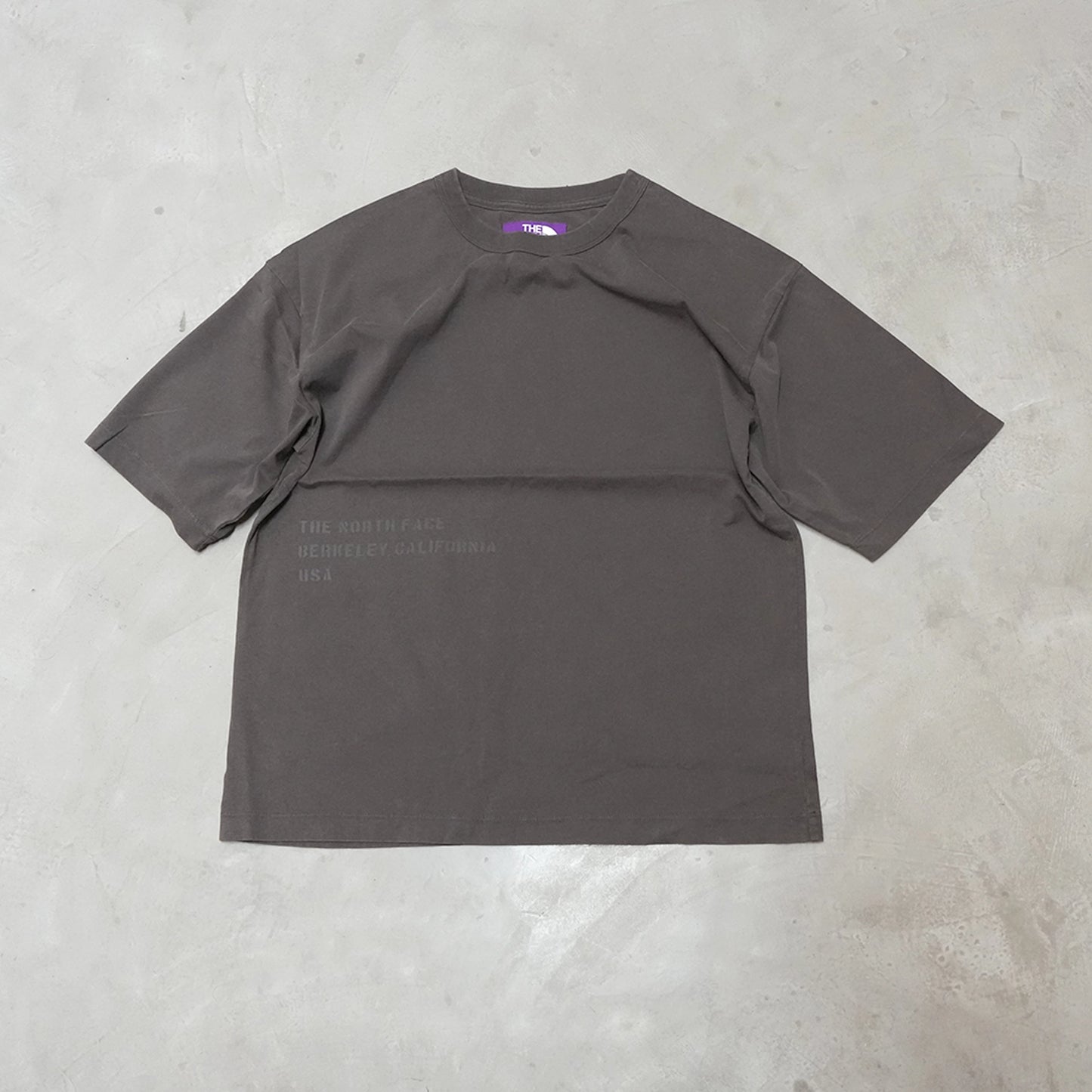 【THE NORTH FACE Purple Label】ノースフェイスパープルレーベル  women's Garment Dyed Lettered Field Tee "Charcoal" ※ネコポス可