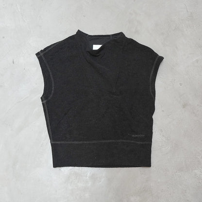 【and wander】アンドワンダー women's PE warm pile vest "2Color"