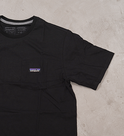 【patagonia】パタゴニア men's P-6 Label Pocket Responsibili-Tee "Black" ※ネコポス可