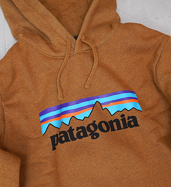 【patagonia】パタゴニア men's P-6 Uprisal Hoody "BRBN"