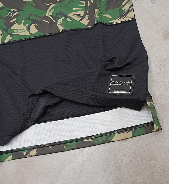 【Mountain Martial Arts】マウンテンマーシャルアーツ unisex MMA Panel Long Sleeve Pocket Tee “Black_British Camo” ※ネコポス可