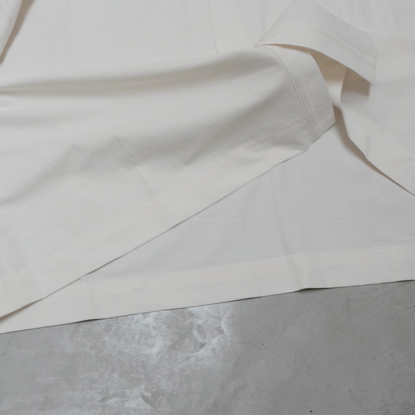 【HOUDINI】フーディニ men's Symbio Base Shirt "Paper White"