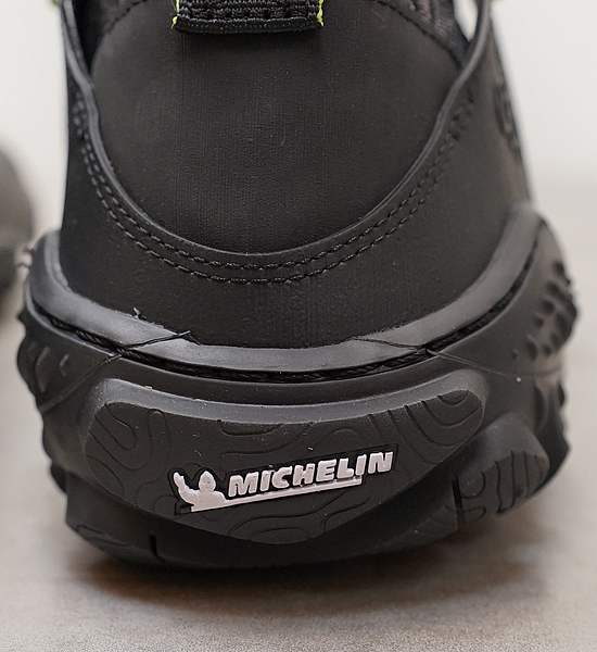 【VIVOBAREFOOT】ヴィヴォ ベアフット women's Magna Forest ESC "Obsidian×Lime"
