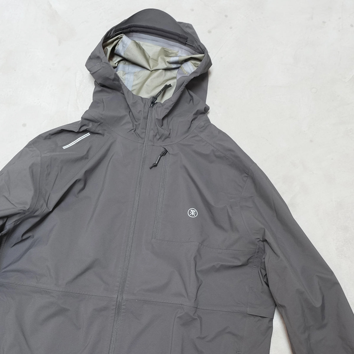 【ROARK RUN AMOK】ロアークランアモック men's Shield Rain Jacket "Onyx"