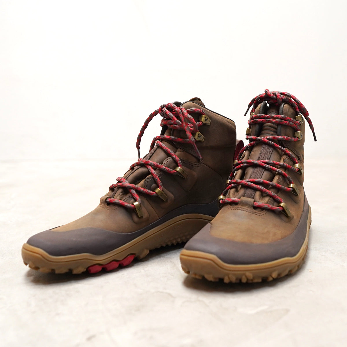 【VIVOBAREFOOT】ヴィヴォ ベアフット women's Tracker Leather AT "Bracken"