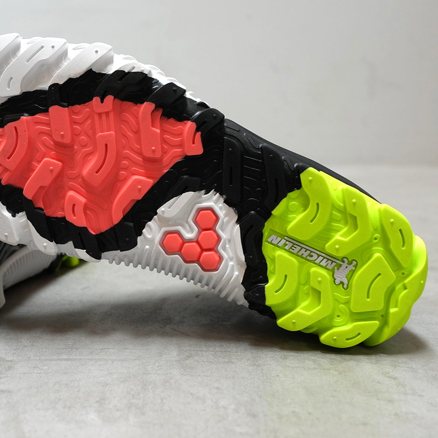 【VIVOBAREFOOT】ヴィヴォ ベアフット men's Hydra ESC "2Color"
