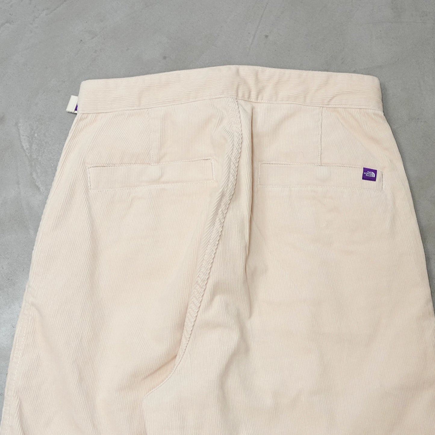 【THE NORTH FACE Purple Label】ノースフェイスパープルレーベル men's Corduroy Wide Straight Field Pants "Ivory"