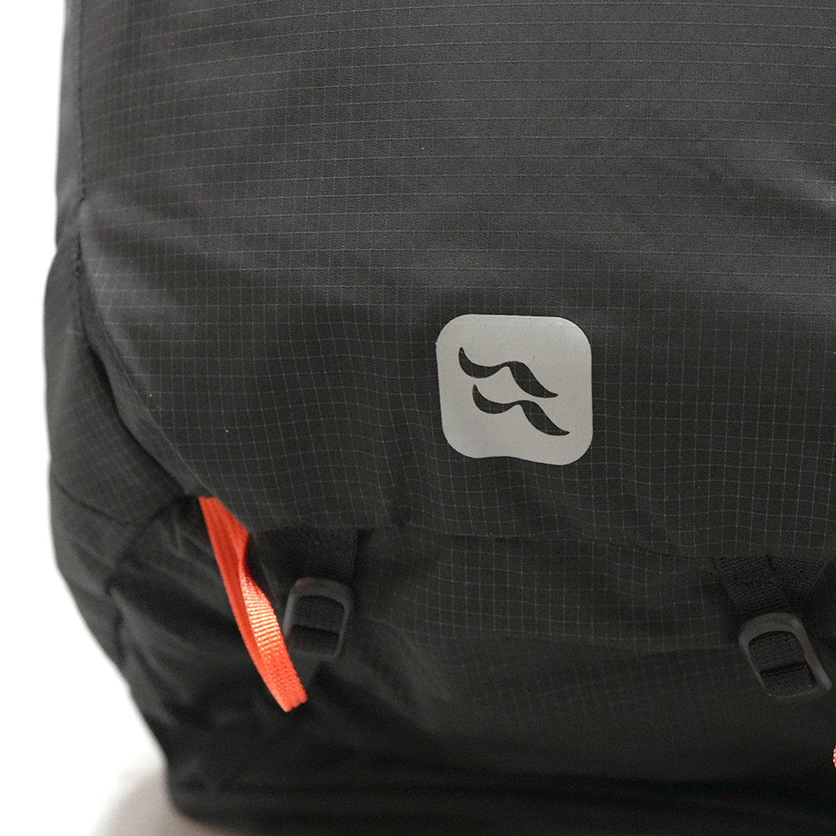 【Rab】ラブ Women's Syclon XP 38ND "Black×Dark Pewter"
