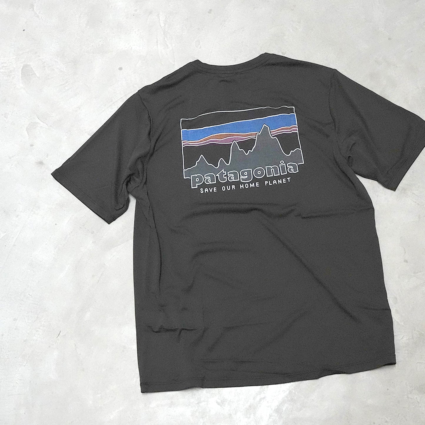 【patagonia】パタゴニア men's Capilene Cool Daily Shirt('73 Skyline) "Black" ※ネコポス可