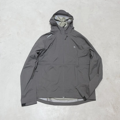 【ROARK RUN AMOK】ロアークランアモック men's Shield Rain Jacket "Onyx"