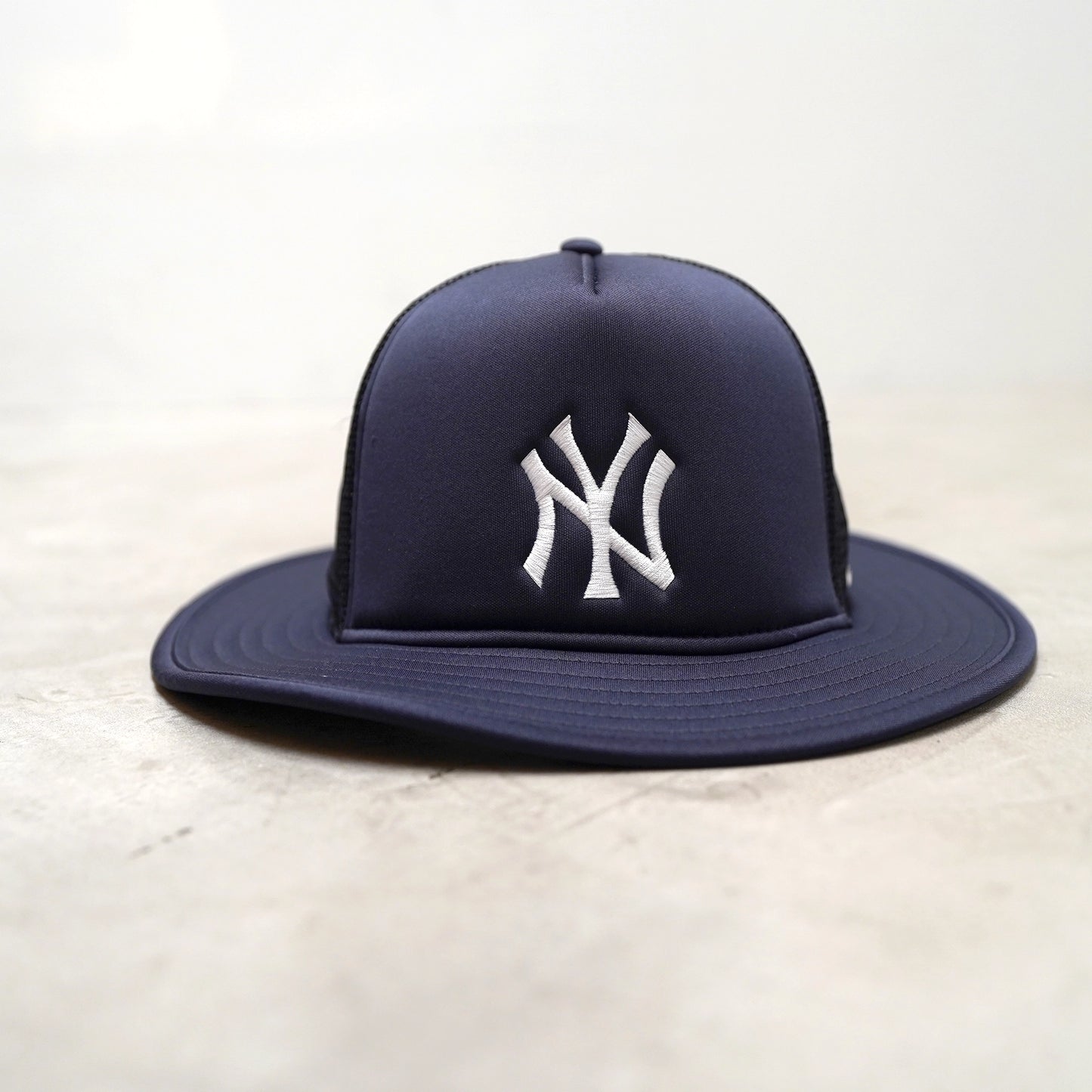 【NEW ERA】ニューエラ 5-Panel Bucket Hat A-Frame Tracker "2Color"