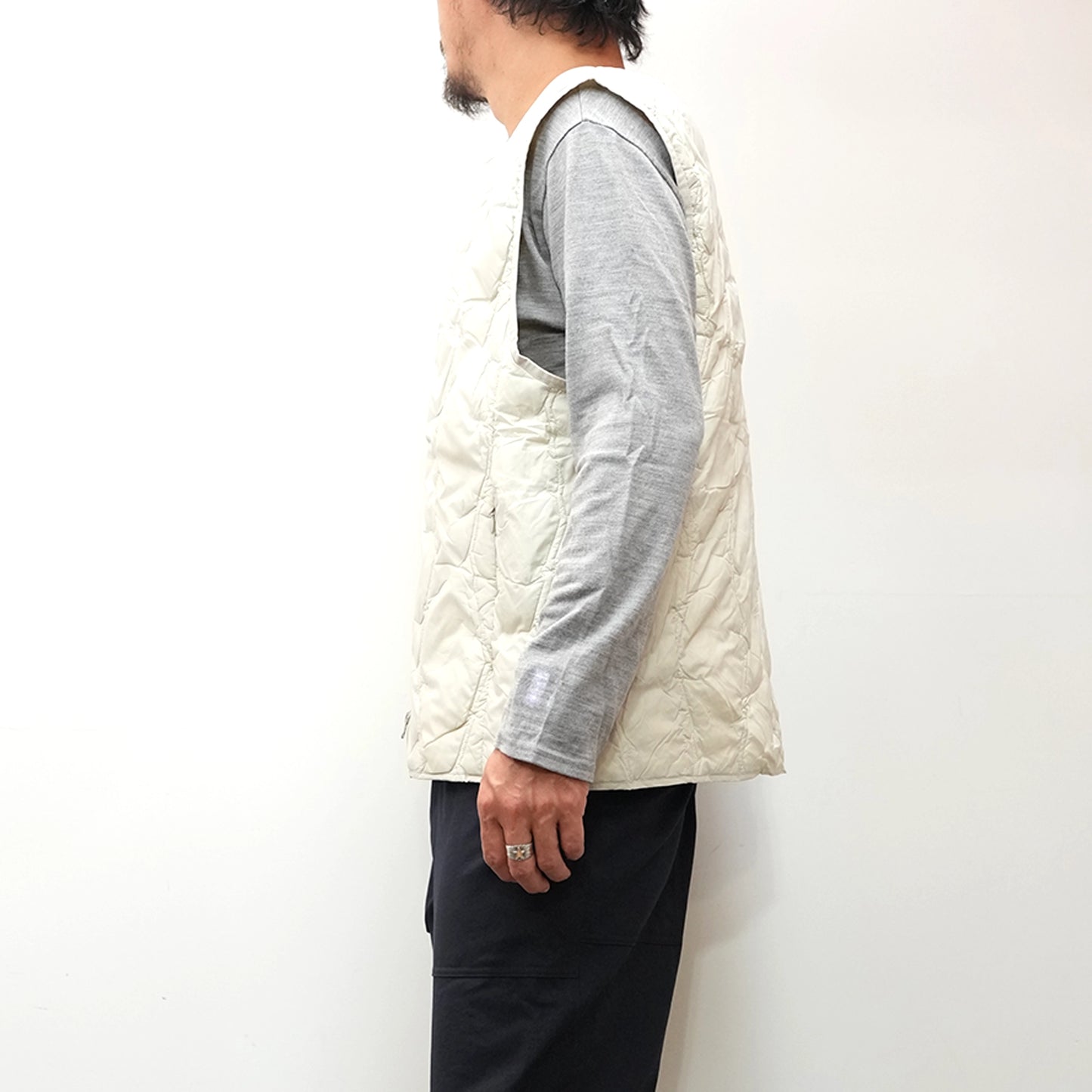 【South2 West8】サウスツーウエストエイト men's South2 West8 x TAION Inner Down Vest "2Color"