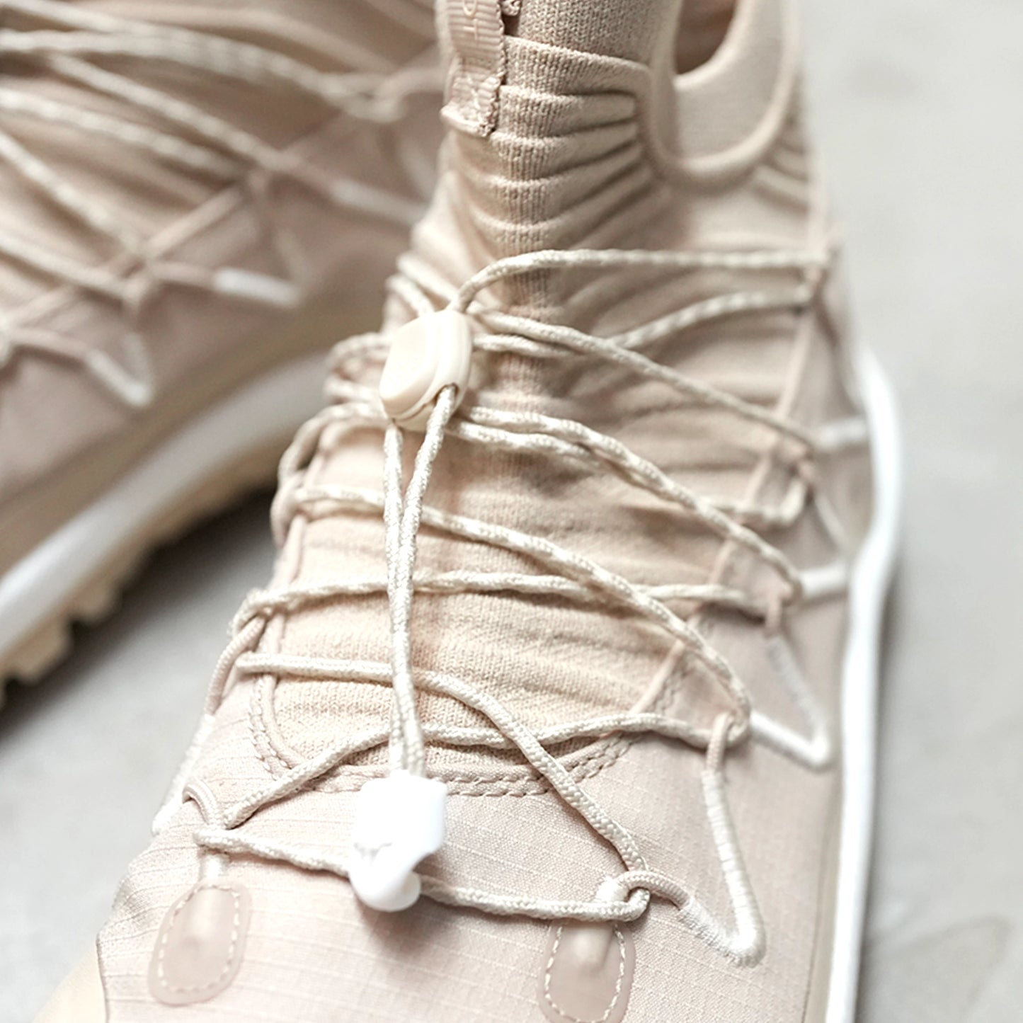 【VIVOBAREFOOT】ヴィヴォ ベアフット women's Primus Trail Flow Mid "2Color"