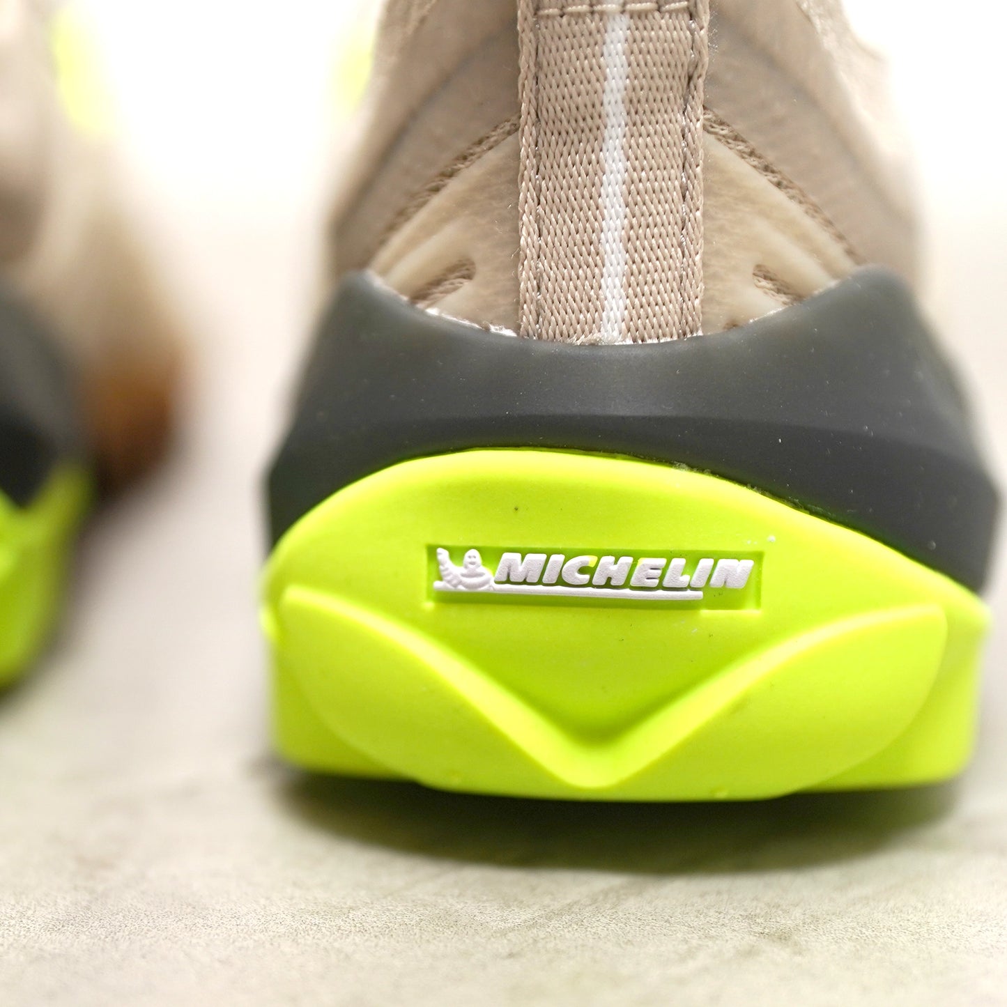 【VIVOBAREFOOT】ヴィヴォ ベアフット men's Hydra ESC "Peyote"