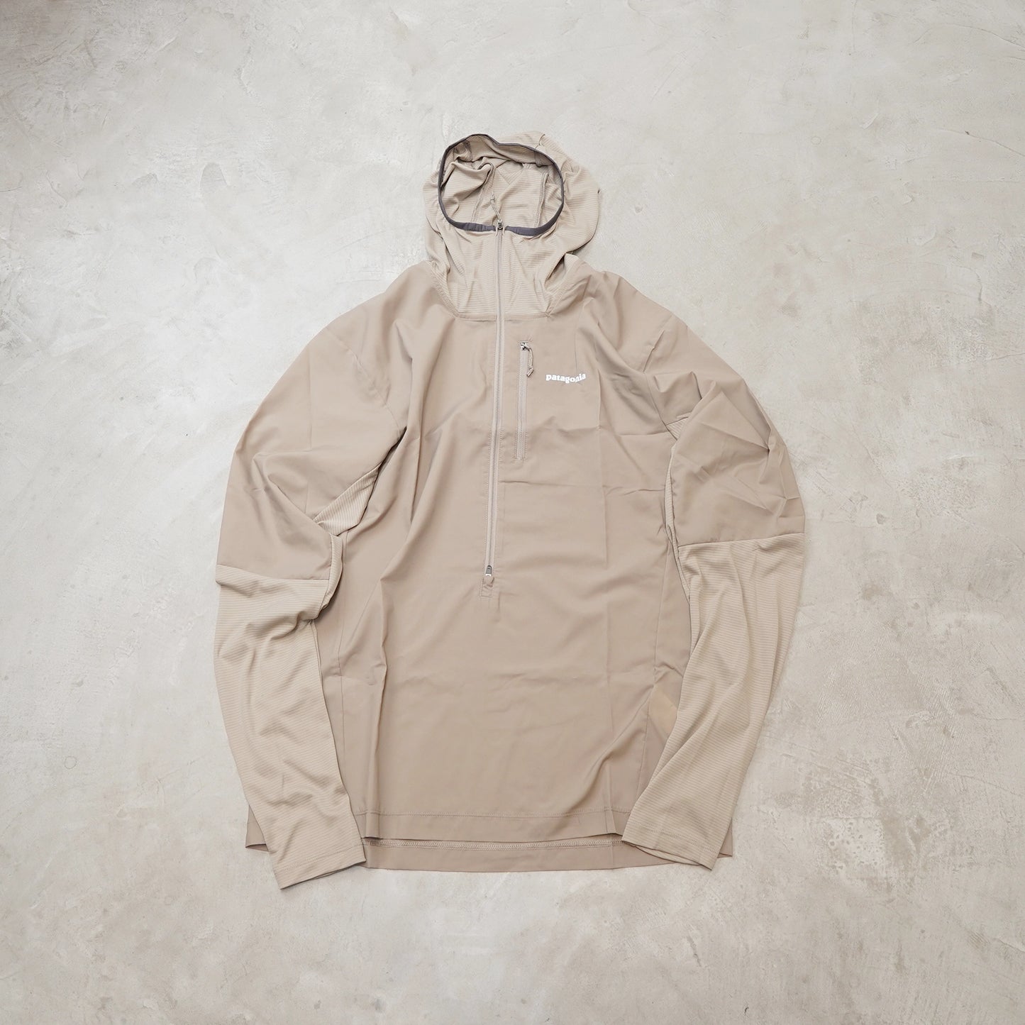 【patagonia】パタゴニア men's Airshed Pro P/O "2Color"