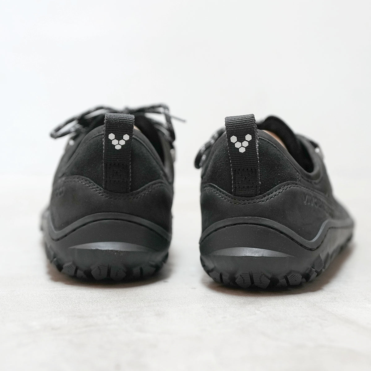 【VIVOBAREFOOT】ヴィヴォ ベアフット women's Tracker Leather AT Low Ⅱ "2Color"