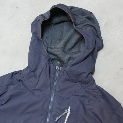【Rab】ラブ women's Ascendor Summit Hoody "2Color"