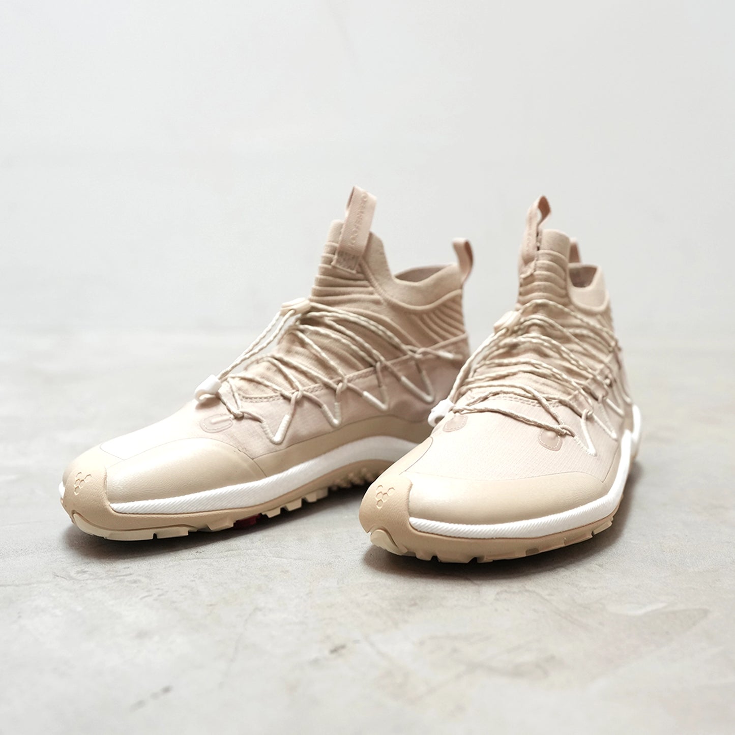 【VIVOBAREFOOT】ヴィヴォ ベアフット men's Primus Trail Flow Mid "2Color"