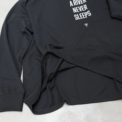 【South2 West8】サウスツーウエストエイト men's L/S Tee - A River Never Sleep "Black"