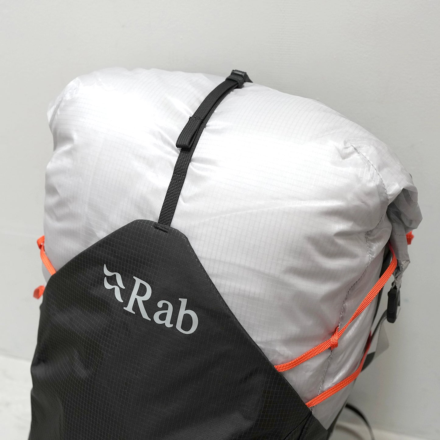 【Rab】ラブ men's Syclon XP 30 "Black×Dark Pewter"