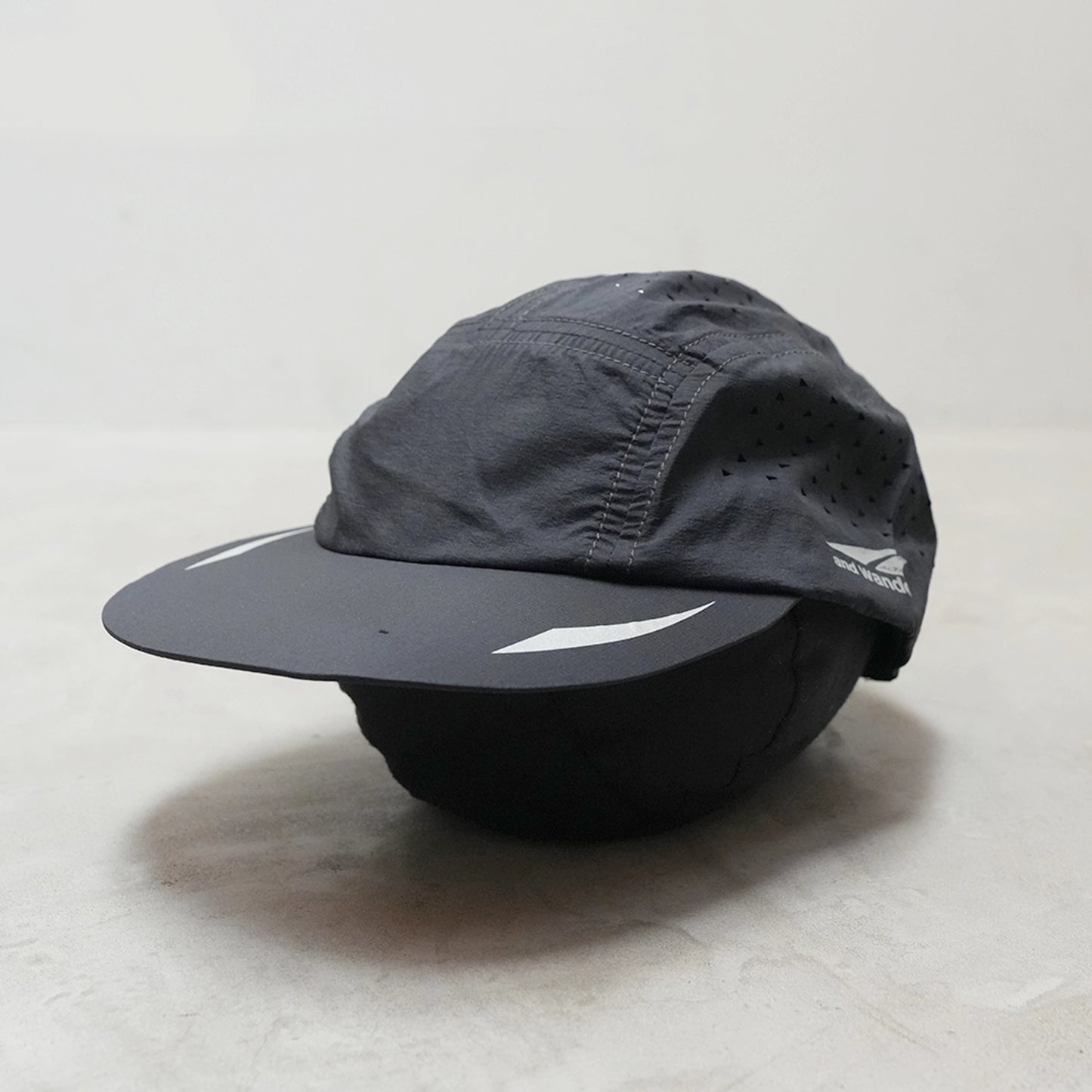 【and wander】アンドワンダー Altra × and wander ventilation cap "2Color" ※ネコポス可