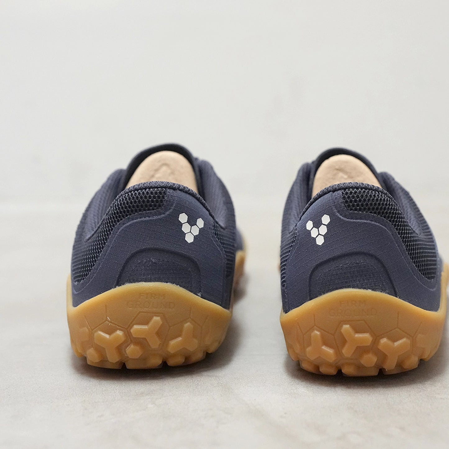 【VIVOBAREFOOT】ヴィヴォ ベアフット women's Primus Trail FG 3.5 "4Color"