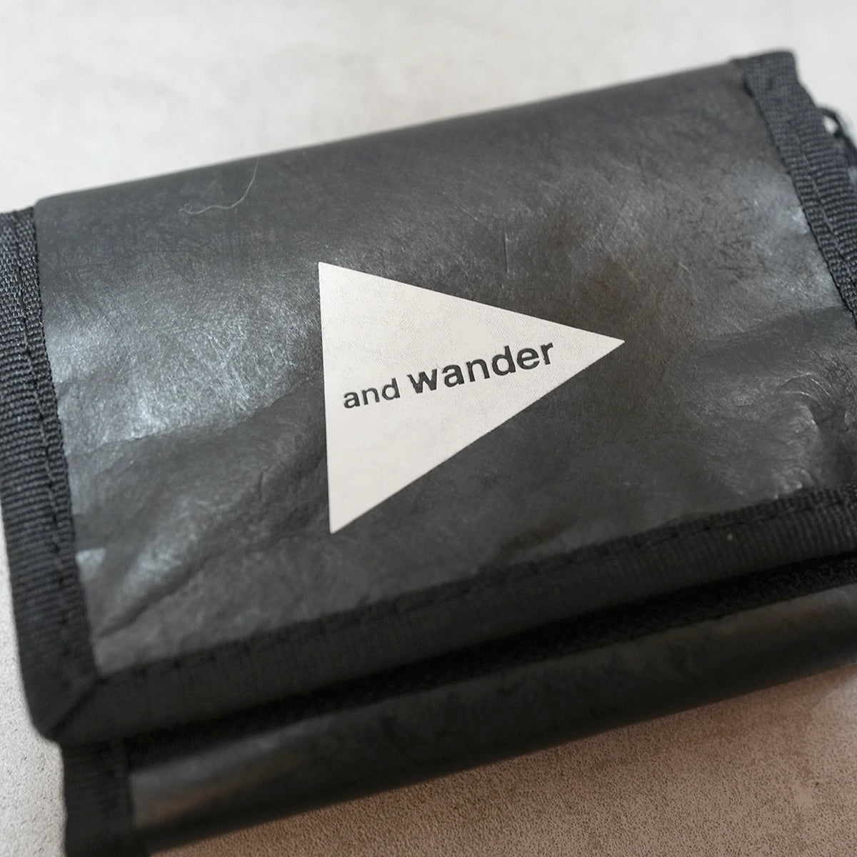 【and wander】アンドワンダー compact wallet "2Color" ※ネコポス可