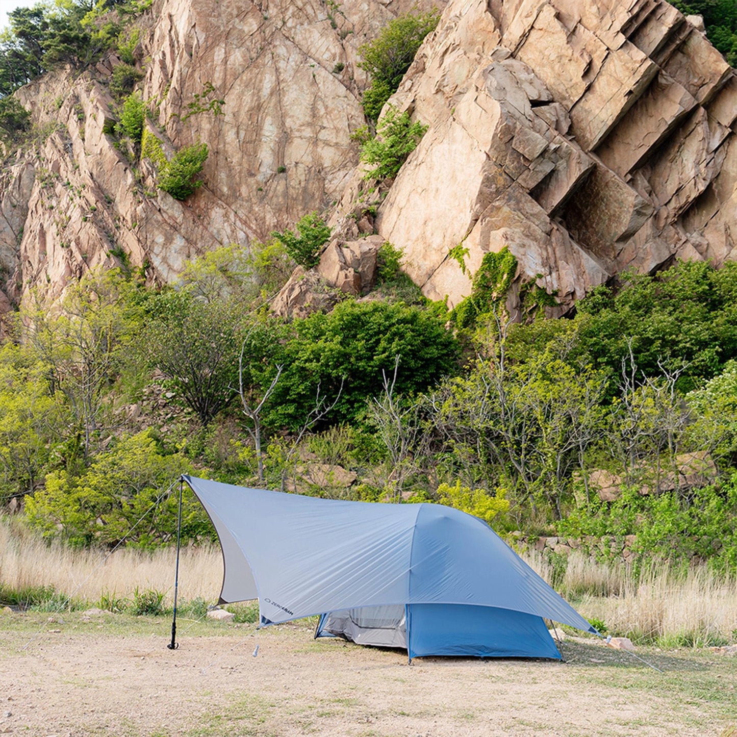 【ZEROGRAM】ゼログラム NANO Tarp UL HEXA "Stone Gray"