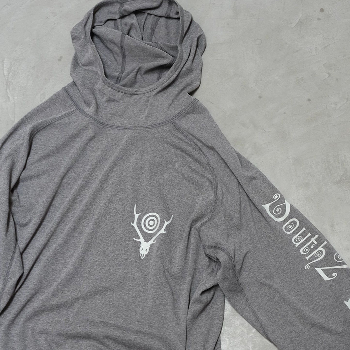【South2 West8】サウスツーウエストエイト men's SOUTH2 WEST8 × FOXFIRE Hoody-SCORON "2Color"