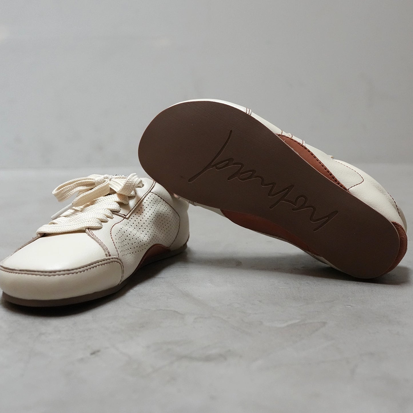 【LONO】ロノ Nomad OG "White"