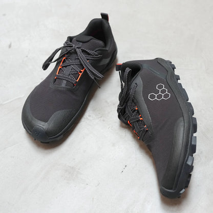 【VIVOBAREFOOT】ヴィヴォ ベアフット women's Primus Trail Flow Waterproof "Eclipse×Molten Lava"